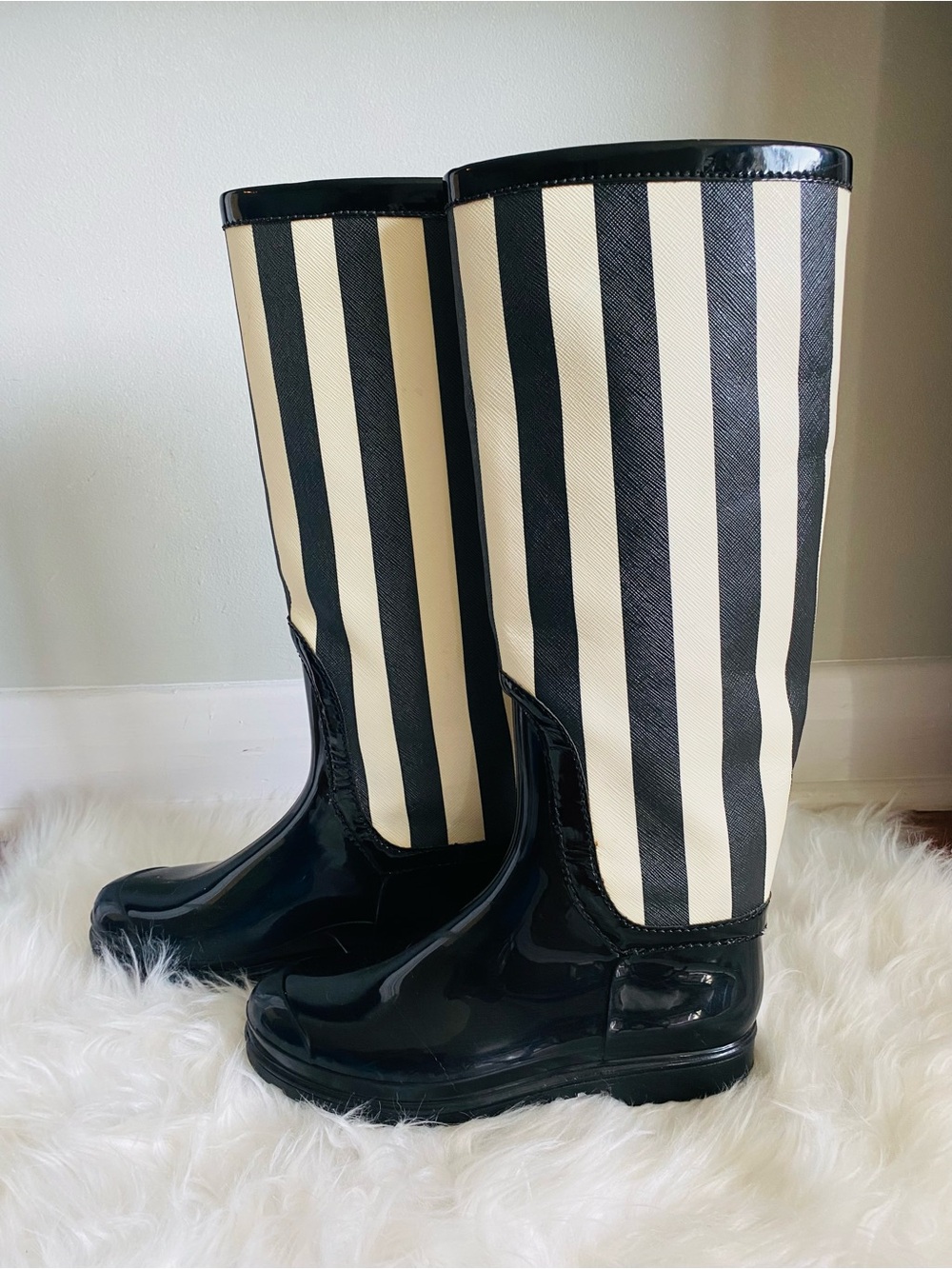 Dolce & Gabbana Wellington Knee High Black & Off White Striped Rain Boots - Picture 15 of 17